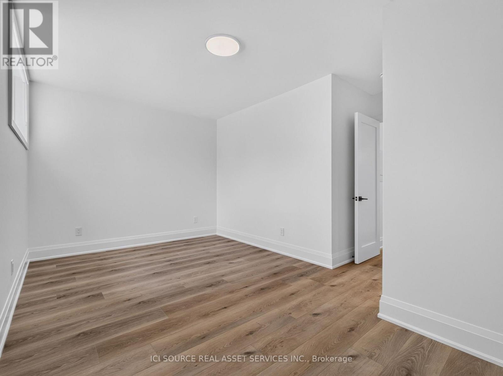 Unit 6 - 28 Norcross Road, Toronto, Ontario  M3H 2R4 - Photo 11 - C13649092