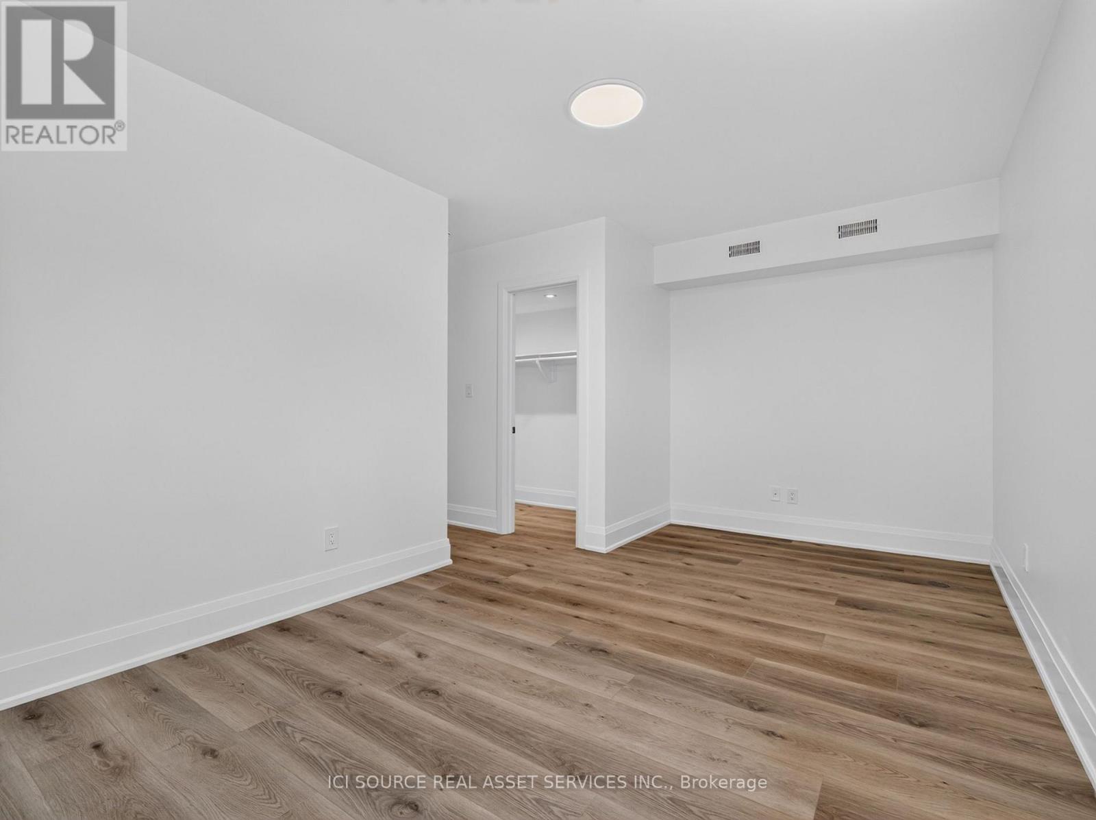 Unit 6 - 28 Norcross Road, Toronto, Ontario  M3H 2R4 - Photo 14 - C13649092