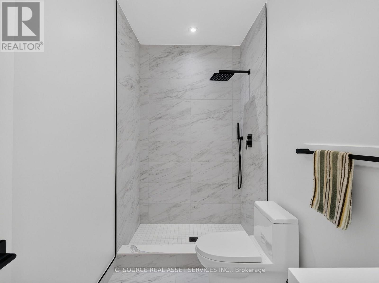Unit 6 - 28 Norcross Road, Toronto, Ontario  M3H 2R4 - Photo 17 - C13649092