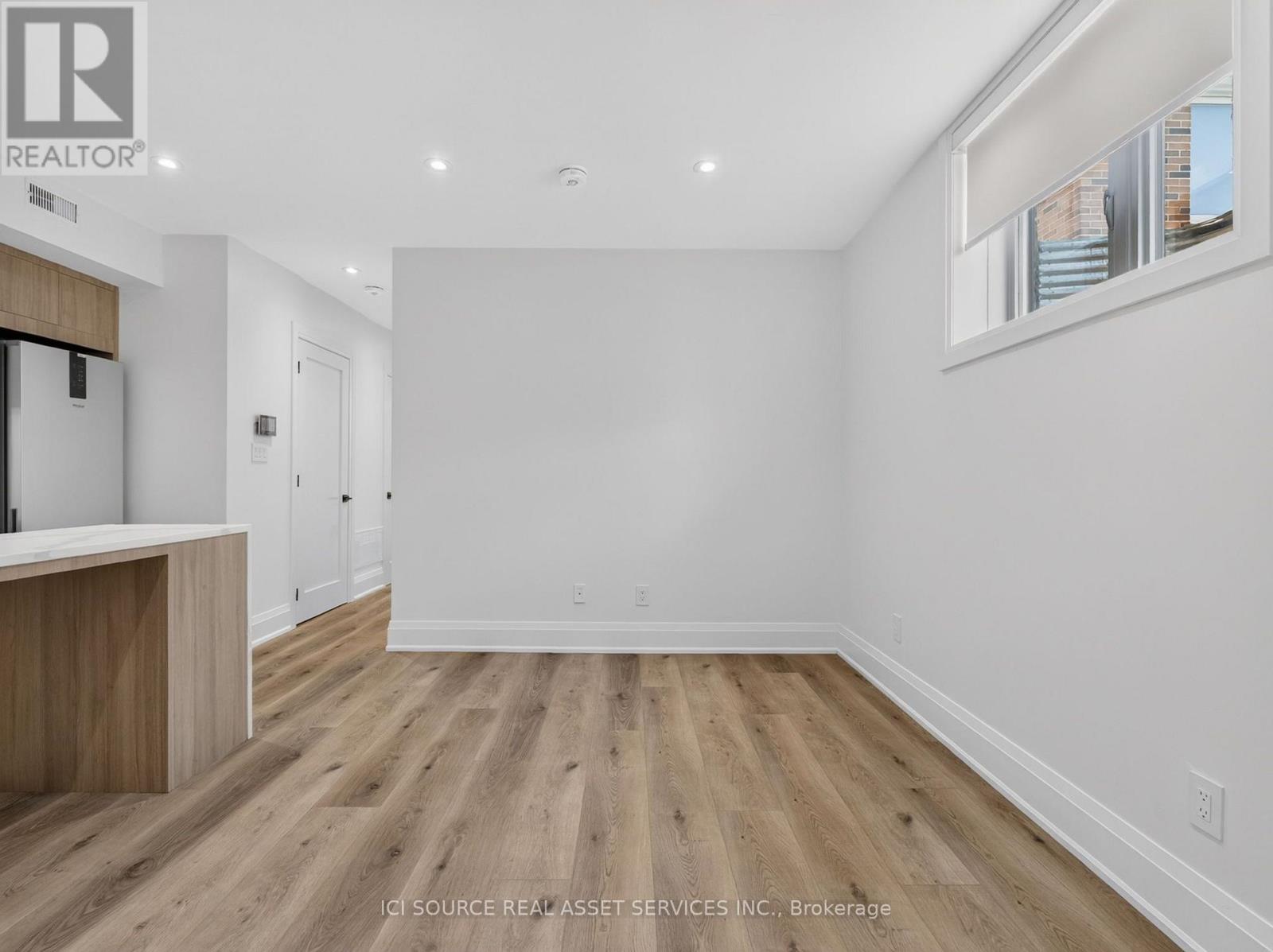 Unit 6 - 28 Norcross Road, Toronto, Ontario  M3H 2R4 - Photo 9 - C13649092