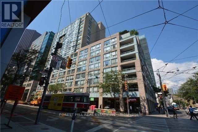 211 - 92 KING STREET E