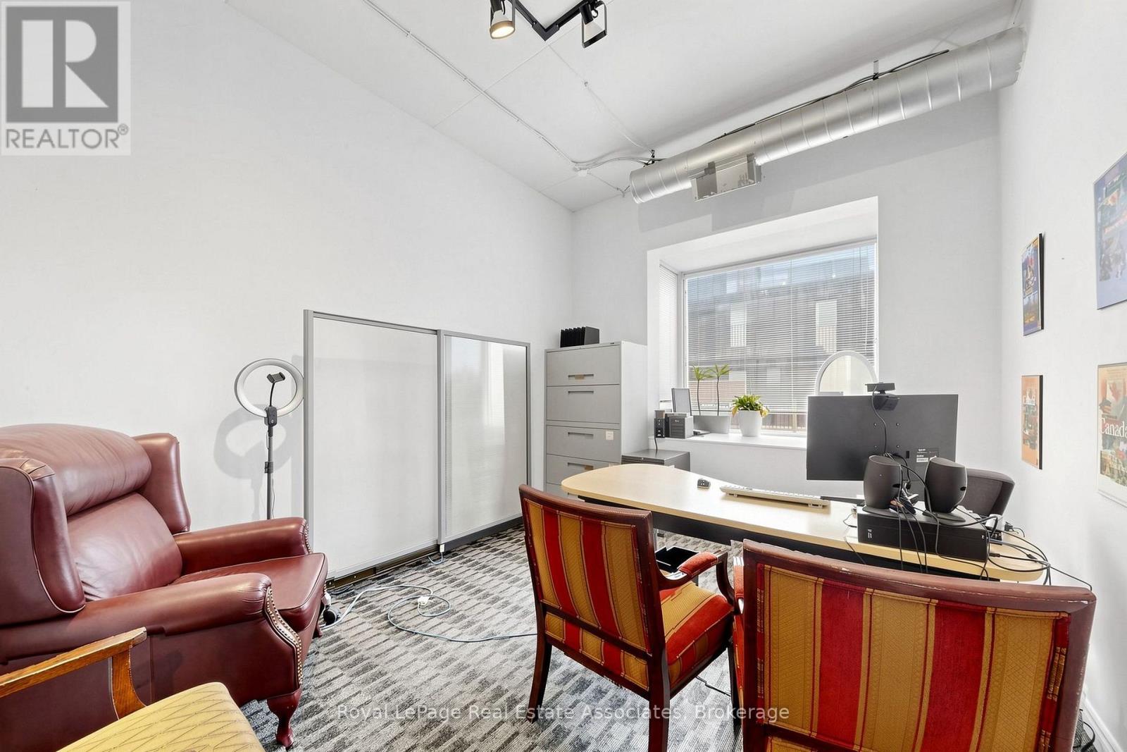 Second Level - 645 King Street W, Toronto, Ontario  M5V 1M5 - Photo 27 - C13649174