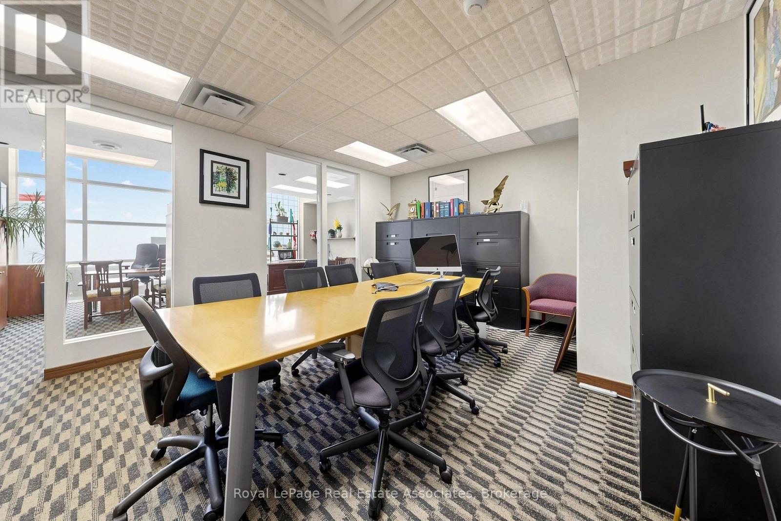 Second Level - 645 King Street W, Toronto, Ontario  M5V 1M5 - Photo 5 - C13649174