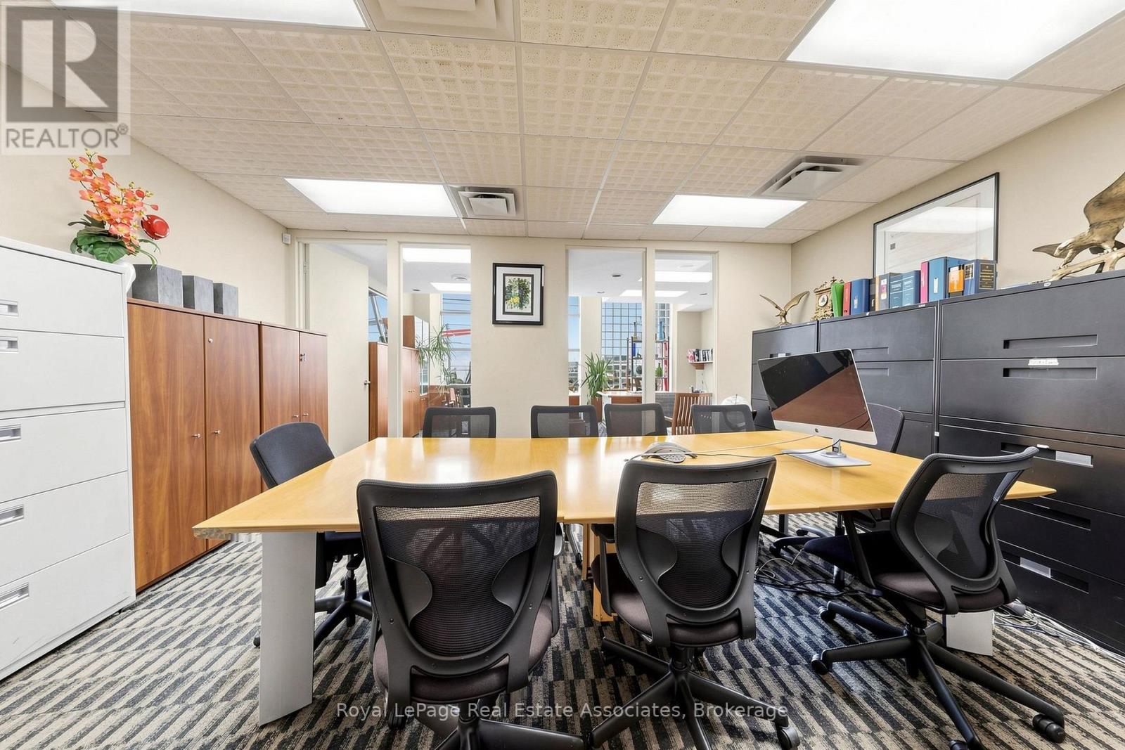 Second Level - 645 King Street W, Toronto, Ontario  M5V 1M5 - Photo 8 - C13649174
