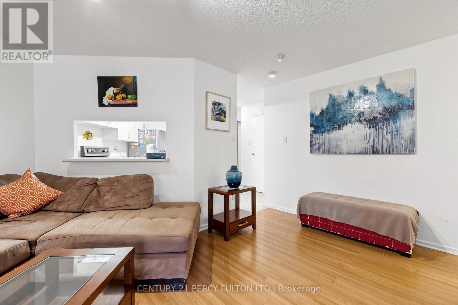 224 - 77 Maitland Place, Toronto, Ontario  M4Y 2V6 - Photo 7 - C13649224