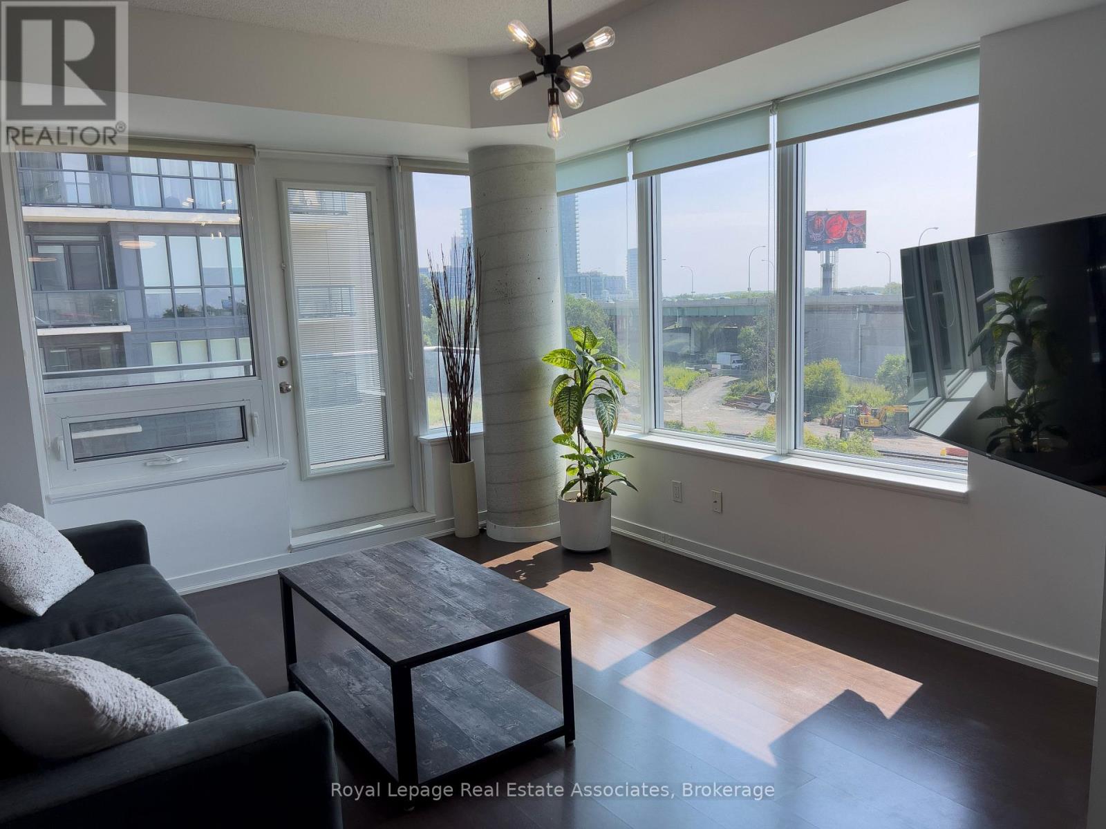 410 - 55 East Liberty Street, Toronto, Ontario  M6K 3P9 - Photo 11 - C13649284