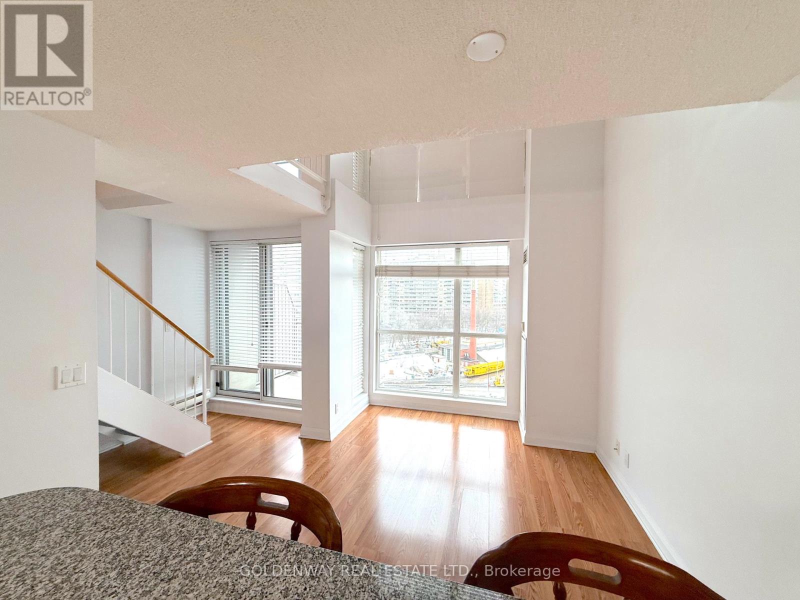 911 - 18 Merton Street, Toronto, Ontario  M4S 3G9 - Photo 3 - C13649290