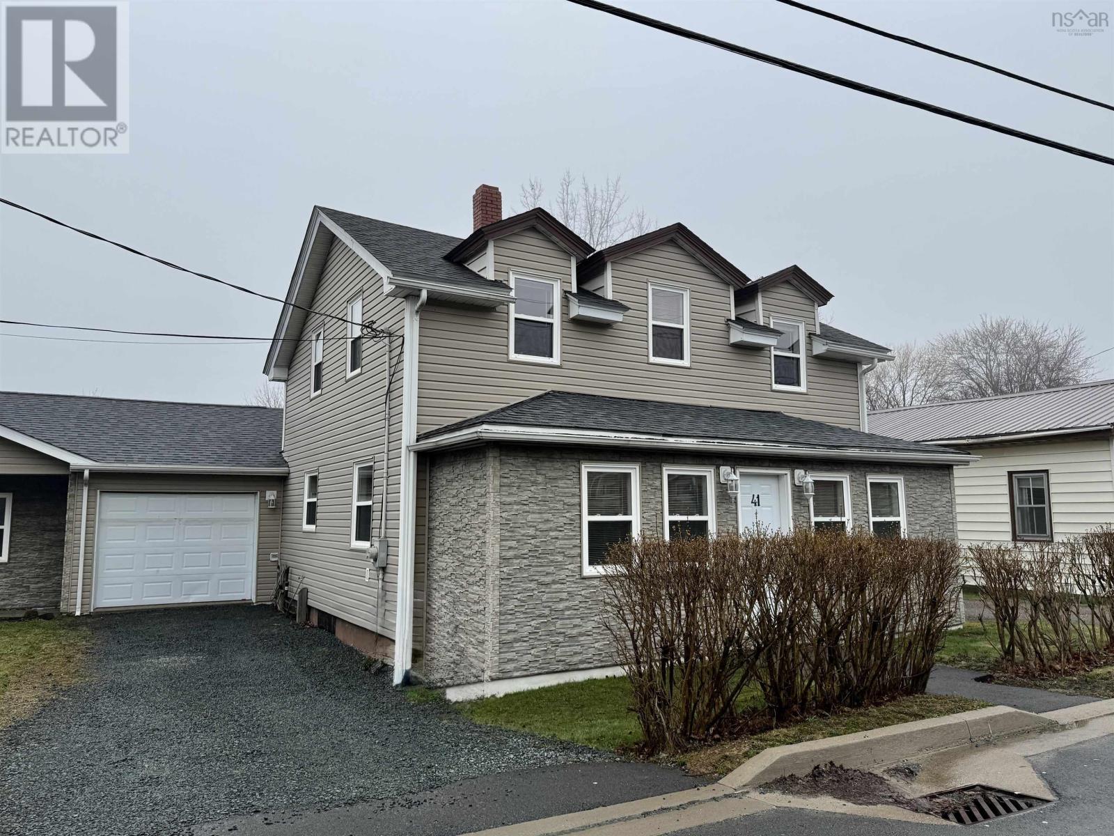 41 Irving Street, Dartmouth, Nova Scotia