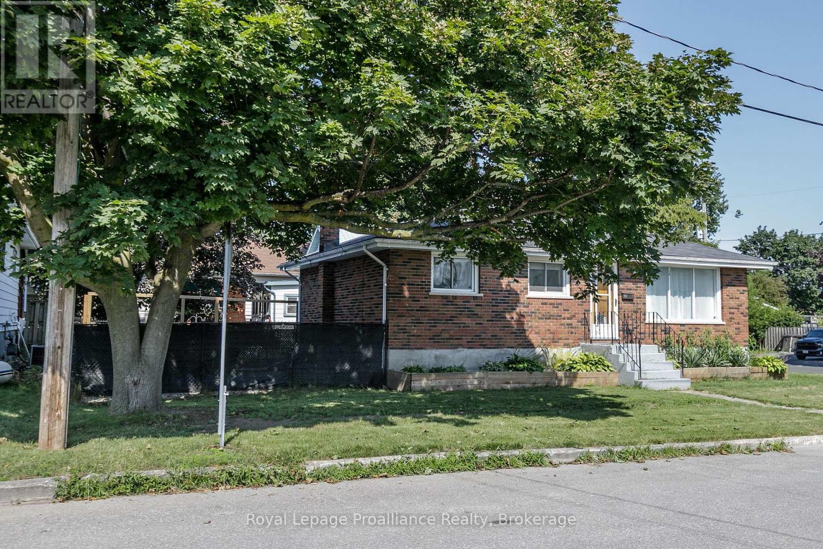 26 James Street, Quinte West, Ontario  K8V 2W9 - Photo 22 - X13649032