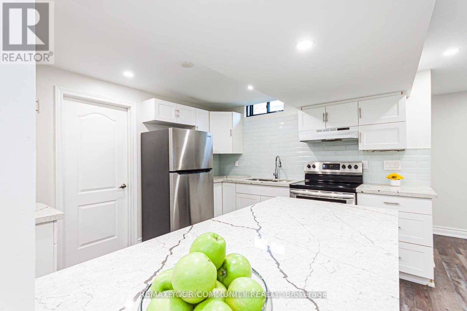 Bsmt - 33 Durness Avenue, Toronto, Ontario  M1B 4W4 - Photo 10 - E13649028