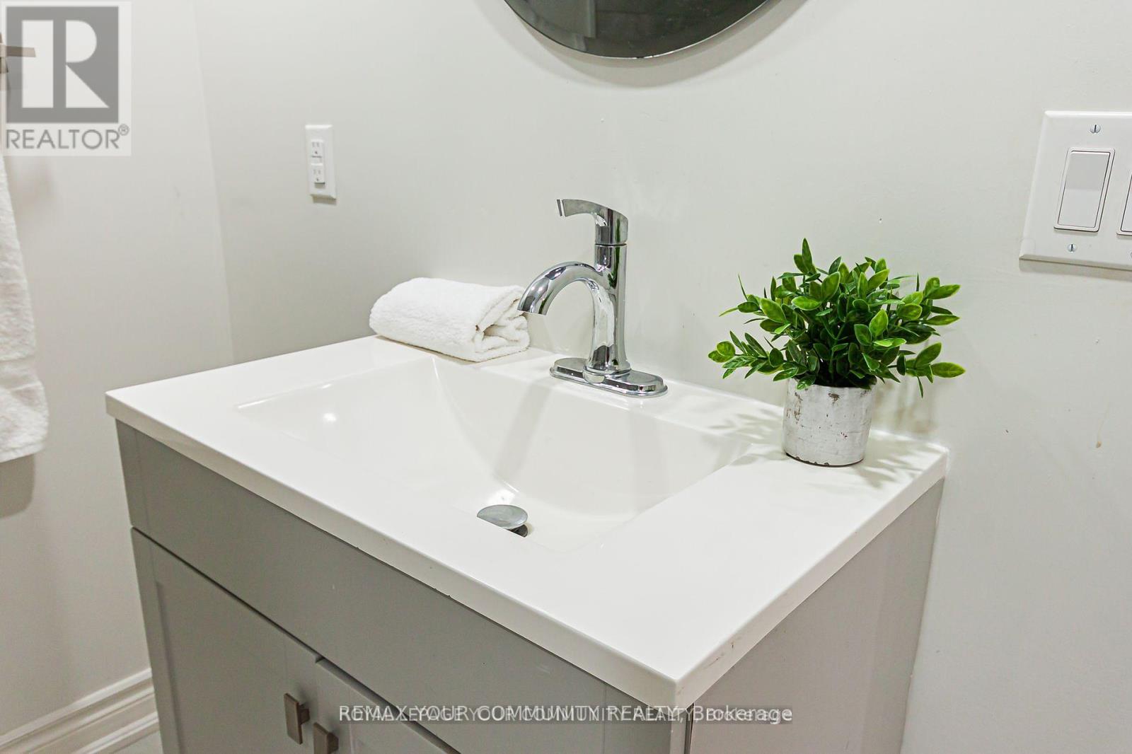 Bsmt - 33 Durness Avenue, Toronto, Ontario  M1B 4W4 - Photo 25 - E13649028