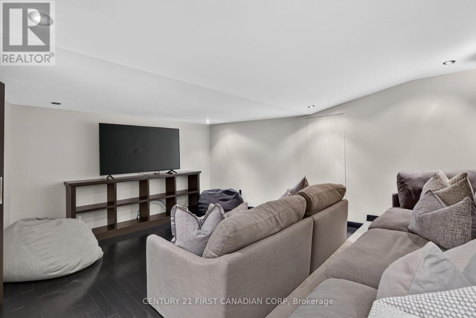 1027 Manchester Road, London North, Ontario N6H 5J1 - Photo 32 - X13649088