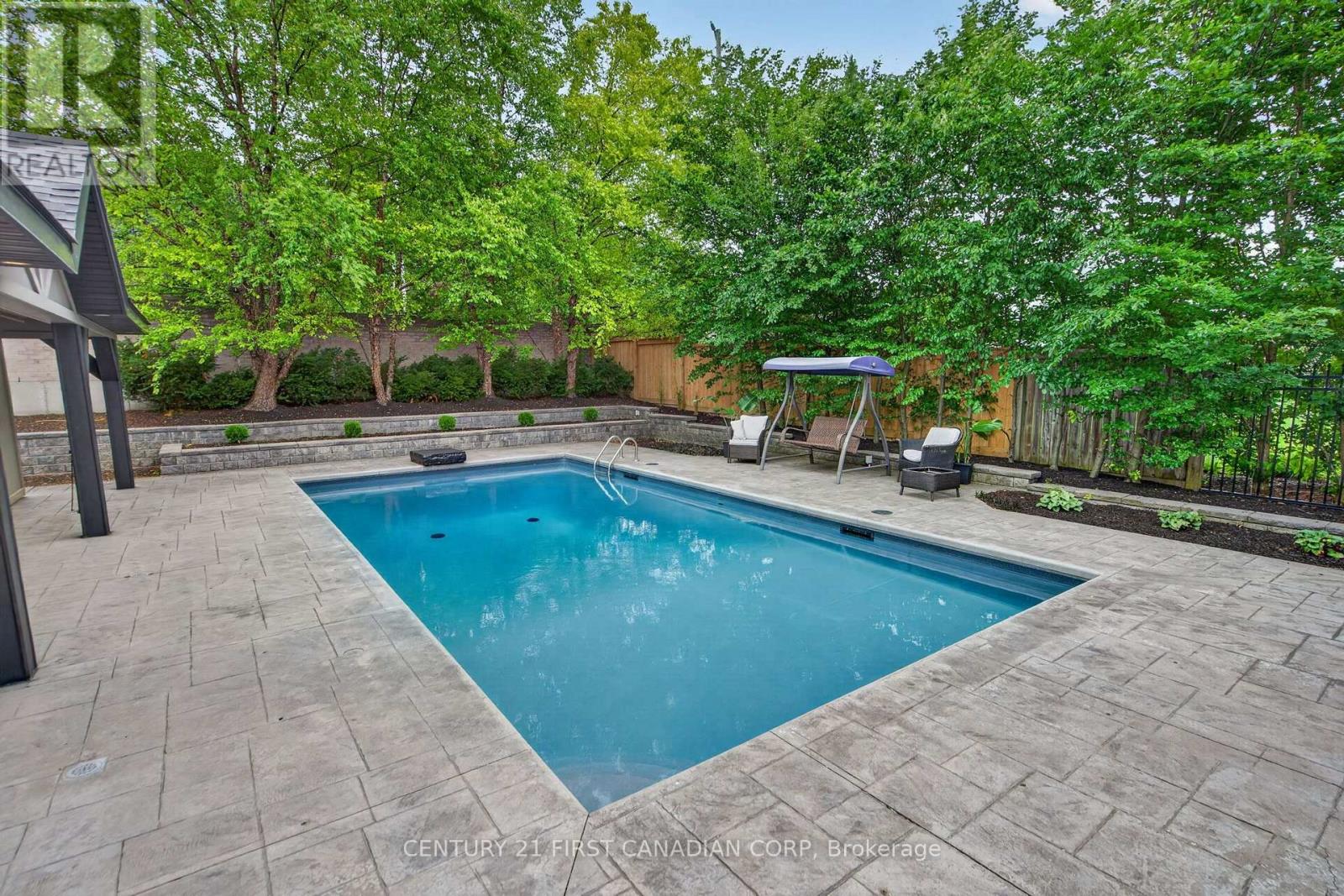 1027 Manchester Road, London North, Ontario N6H 5J1 - Photo 36 - X13649088