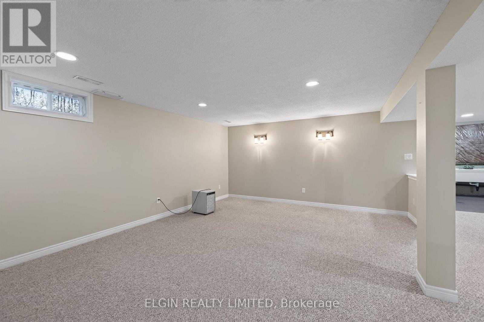 108 Manor Road, St. Thomas, Ontario  N5R 5S3 - Photo 25 - X13649122