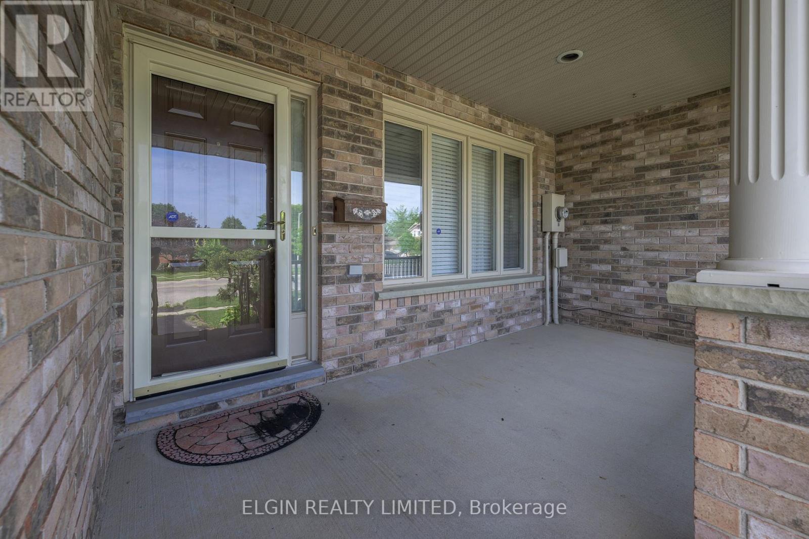 108 Manor Road, St. Thomas, Ontario  N5R 5S3 - Photo 31 - X13649122