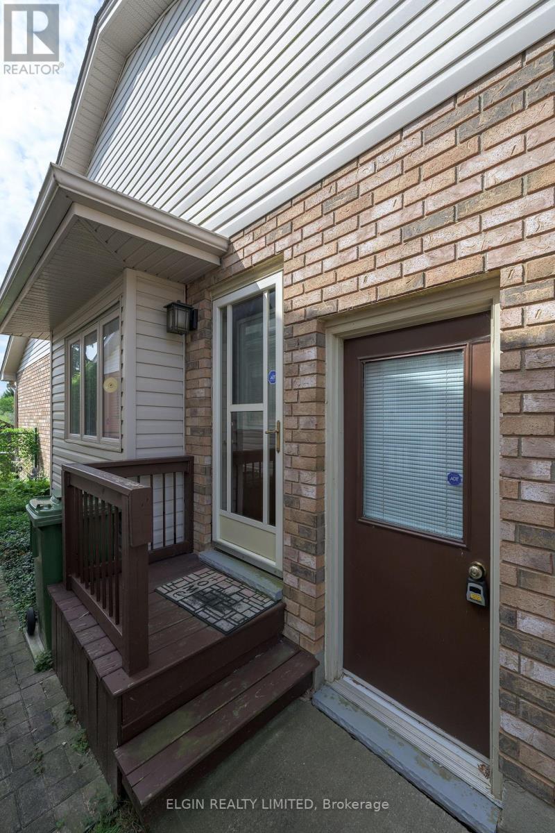 108 Manor Road, St. Thomas, Ontario  N5R 5S3 - Photo 34 - X13649122