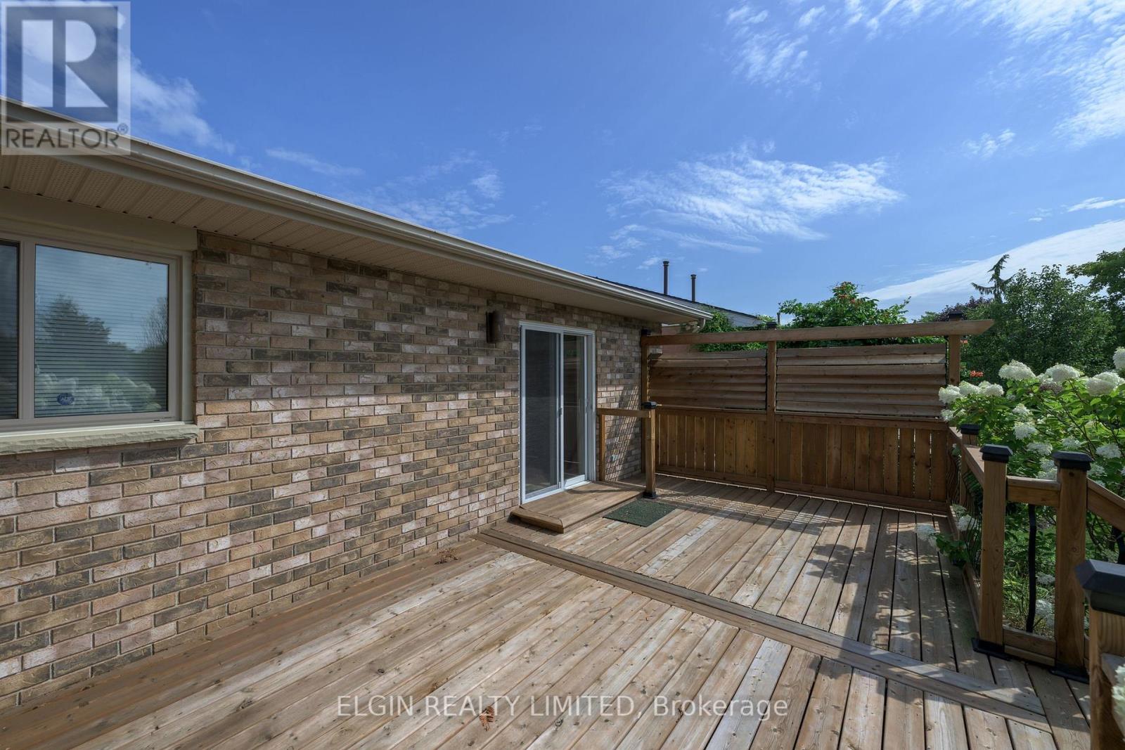 108 Manor Road, St. Thomas, Ontario  N5R 5S3 - Photo 38 - X13649122