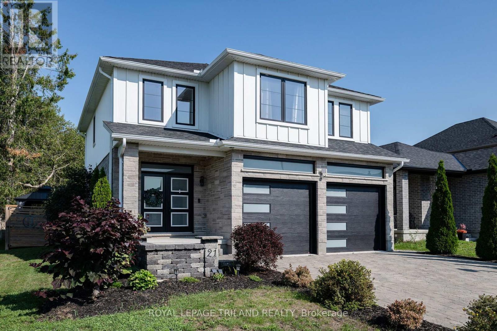21 ARMSTRONG STREET, Strathroy-Caradoc, Ontario