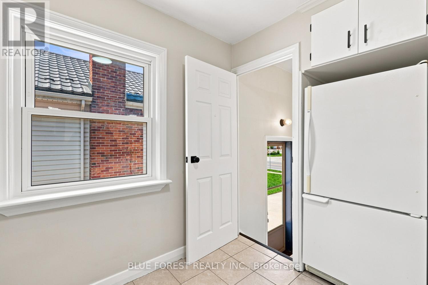 1329 Brydges Street, London East, Ontario  N5W 2C5 - Photo 14 - X13649304