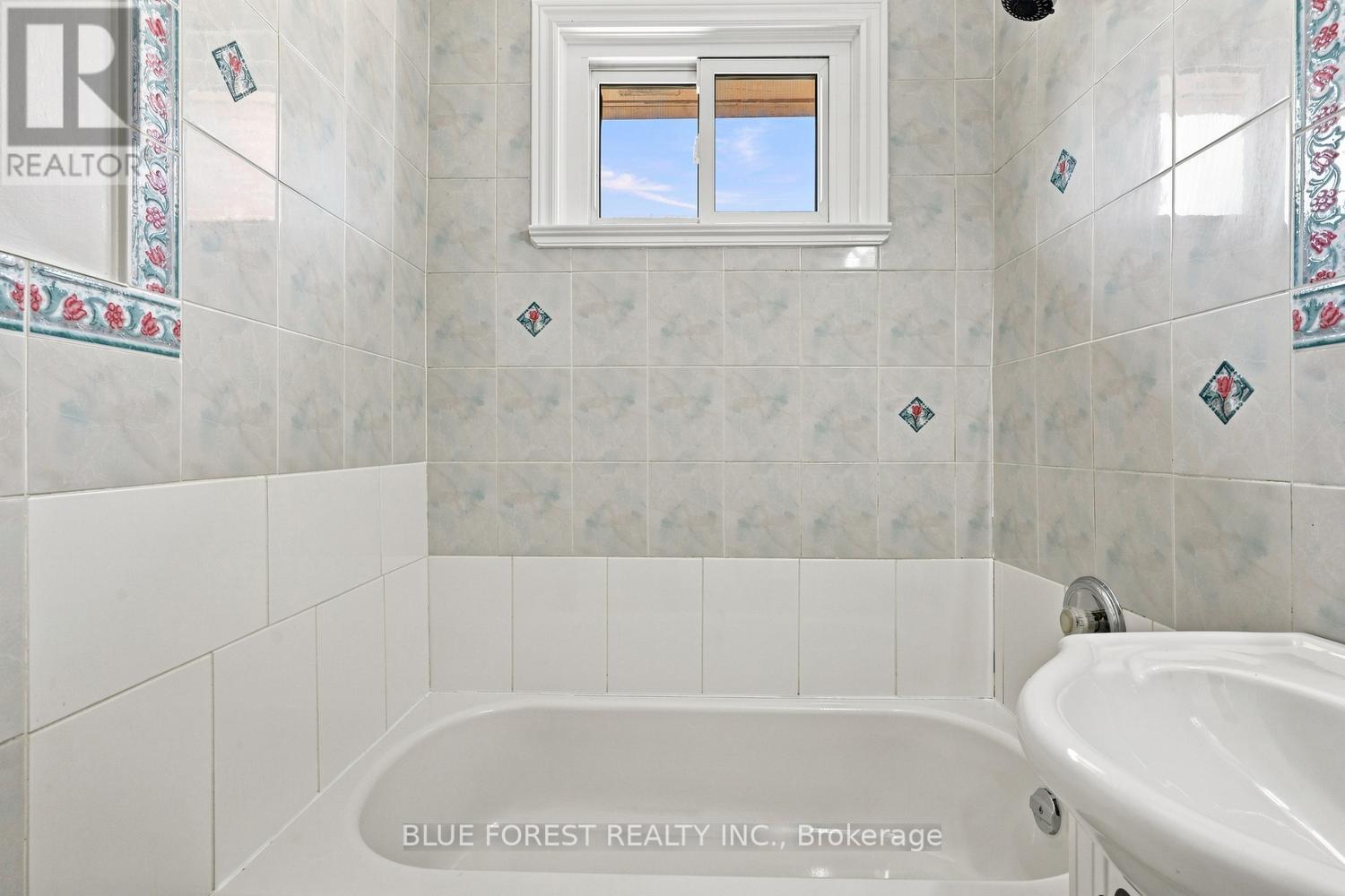 1329 Brydges Street, London East, Ontario  N5W 2C5 - Photo 23 - X13649304