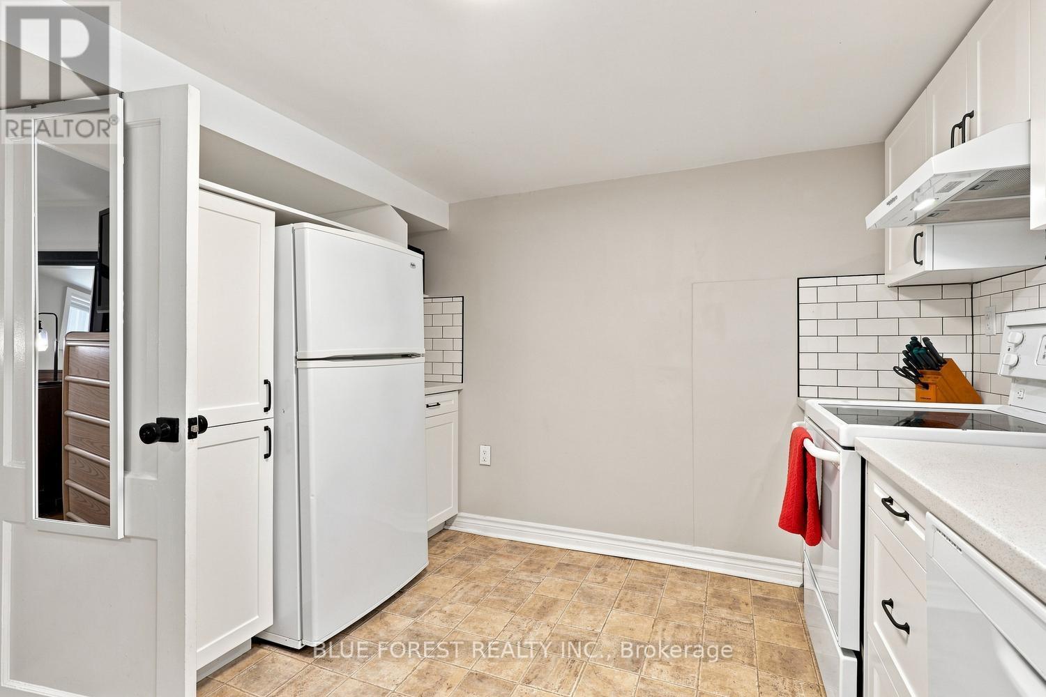 1329 Brydges Street, London East, Ontario  N5W 2C5 - Photo 32 - X13649304