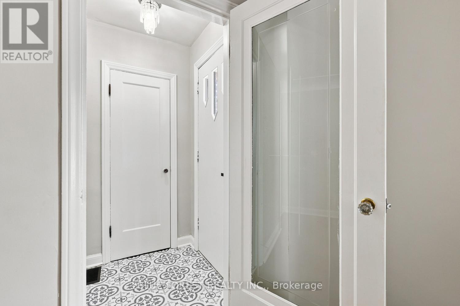 1329 Brydges Street, London East, Ontario  N5W 2C5 - Photo 4 - X13649304