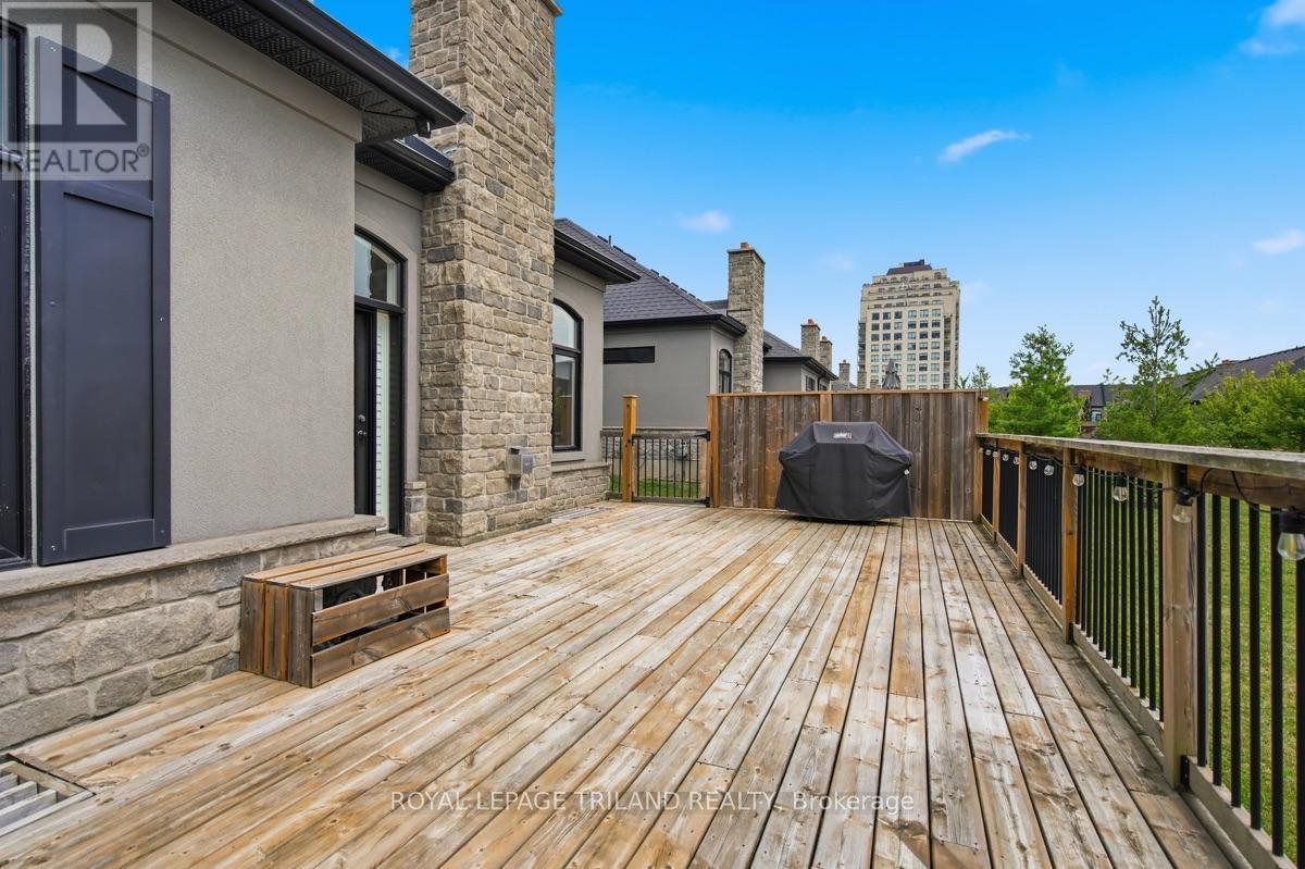 28 - 2215 Callingham Drive, London North, Ontario  N6G 0P1 - Photo 34 - X13649314