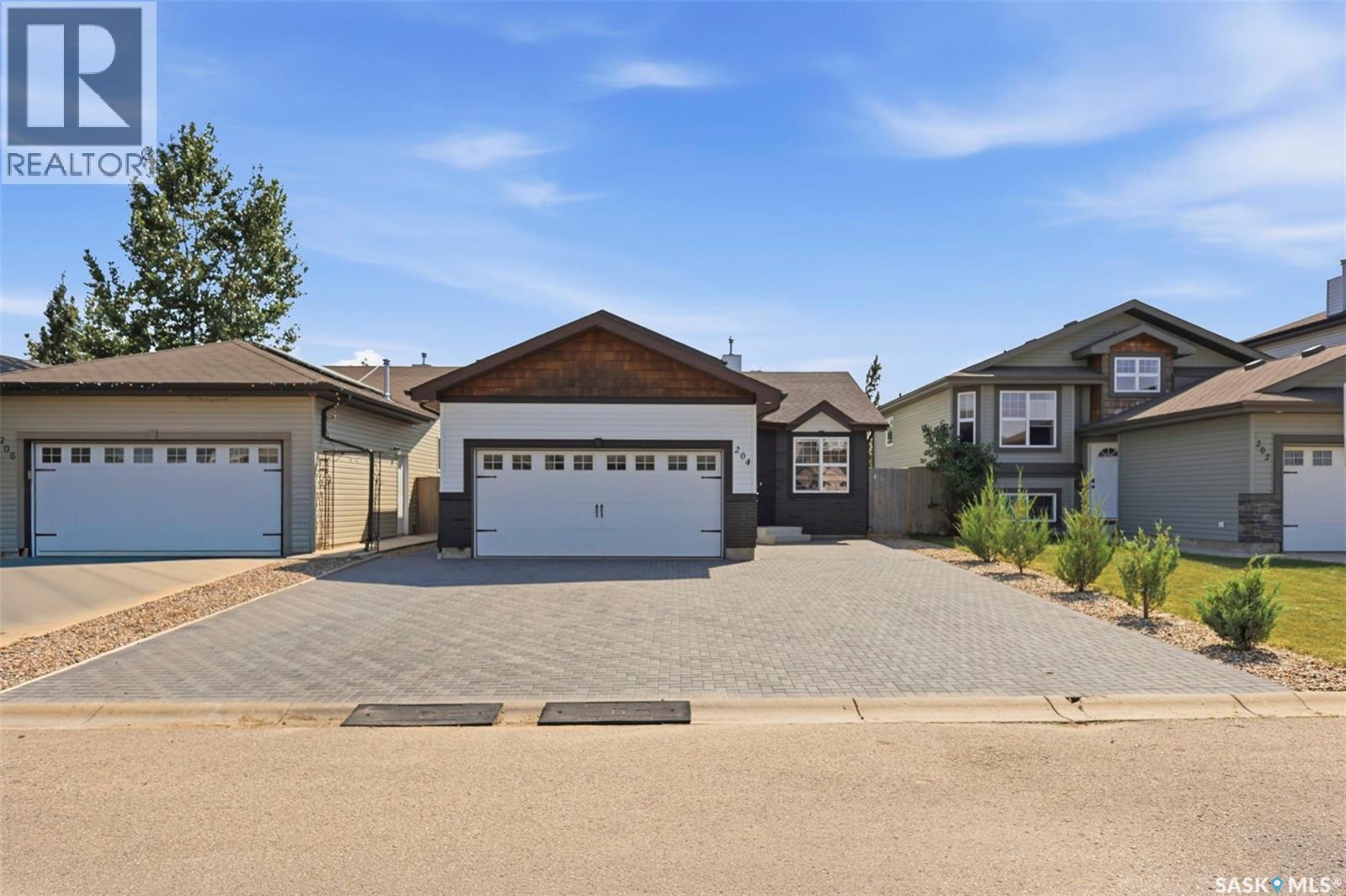 204 Quessy DRIVE, Martensville, Saskatchewan