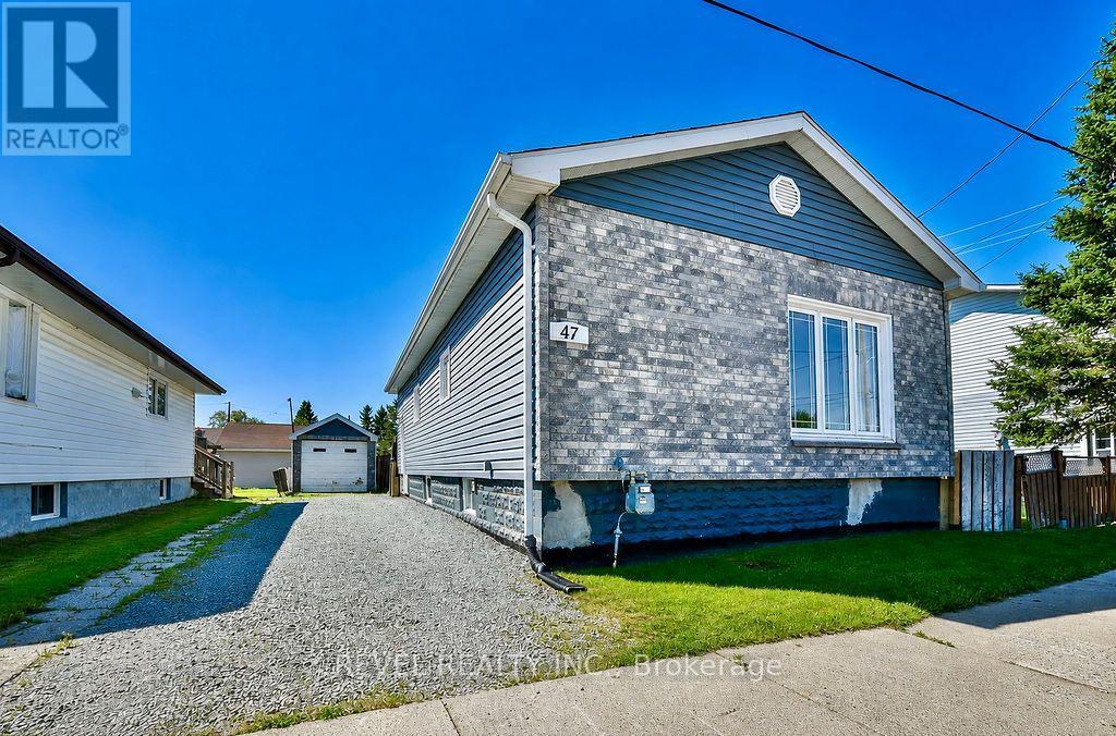 47 Essa Avenue, Timmins, Ontario  P0N 1H0 - Photo 1 - T13649196