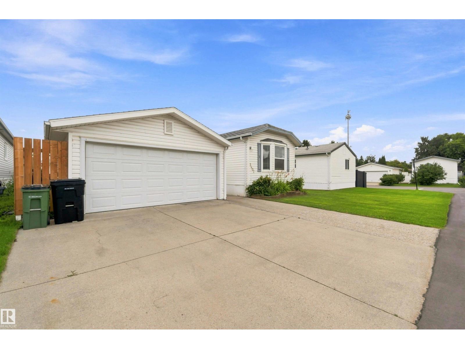 3402 LAKEVIEW PT NW, edmonton, Alberta