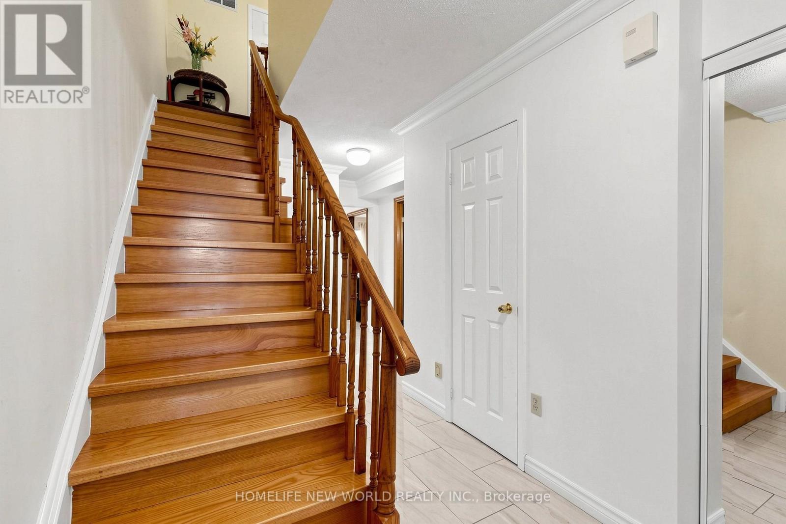 65 Tangmere Crescent, Markham, Ontario  L3R 6Y6 - Photo 14 - N13649058