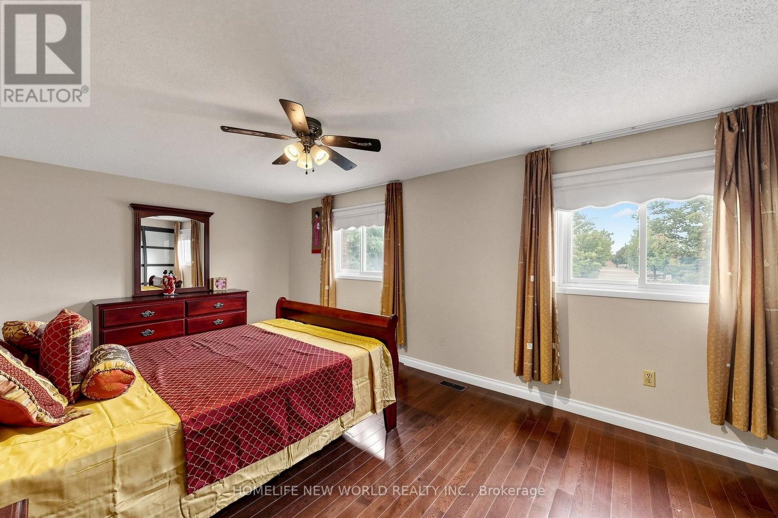 65 Tangmere Crescent, Markham, Ontario  L3R 6Y6 - Photo 17 - N13649058