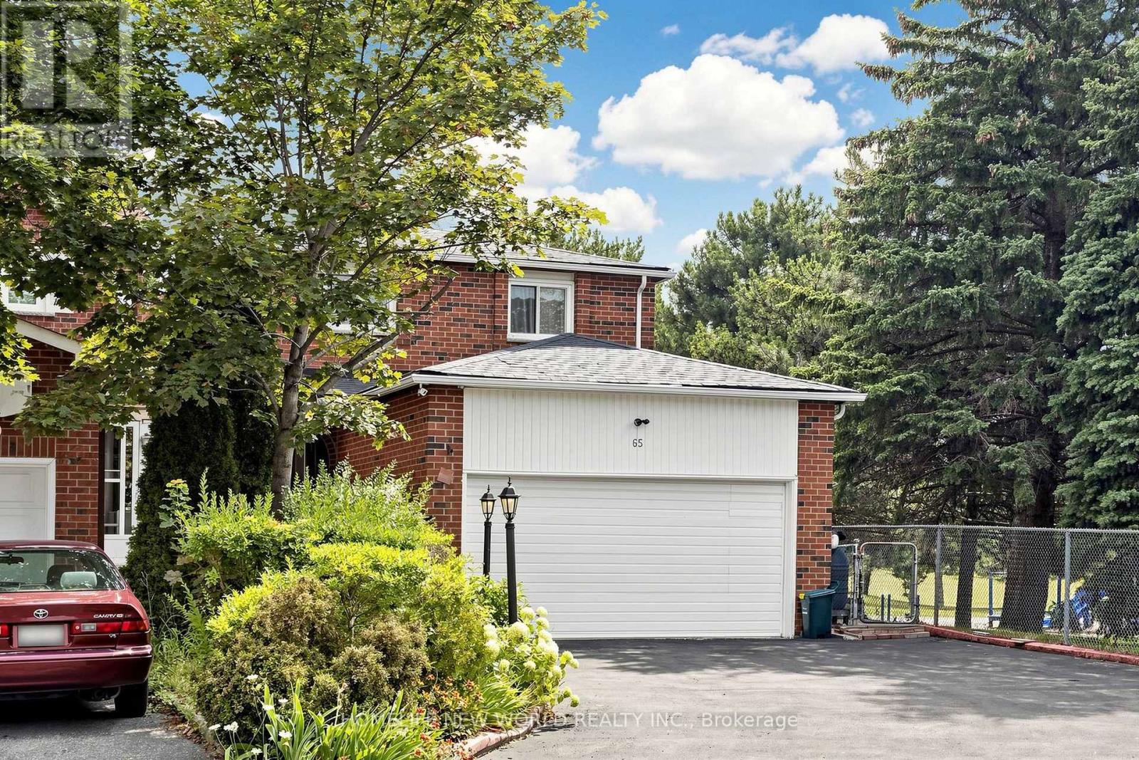 65 Tangmere Crescent, Markham, Ontario  L3R 6Y6 - Photo 3 - N13649058