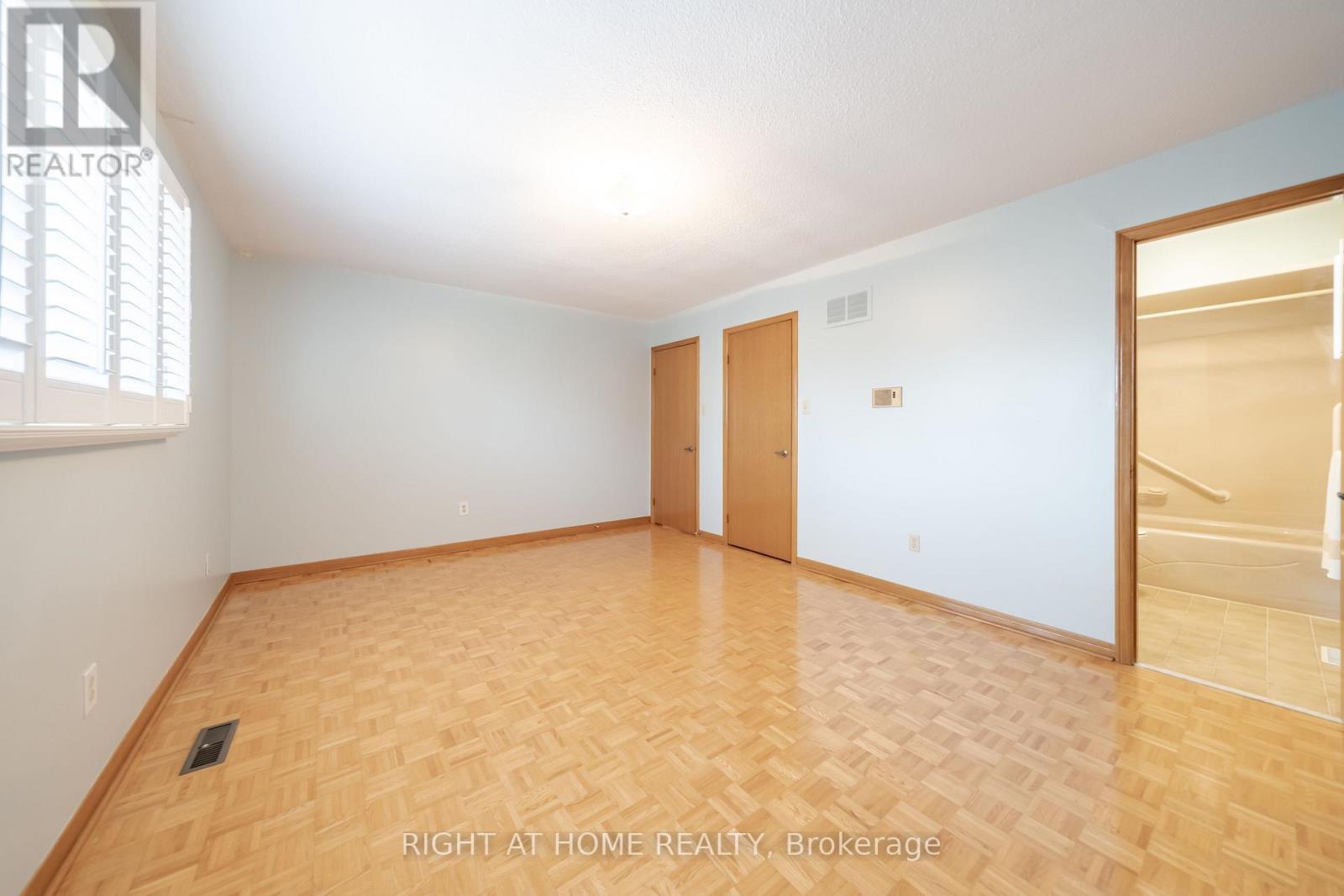 11 Timber Lane, Vaughan, Ontario  L4L 3J6 - Photo 17 - N13649110