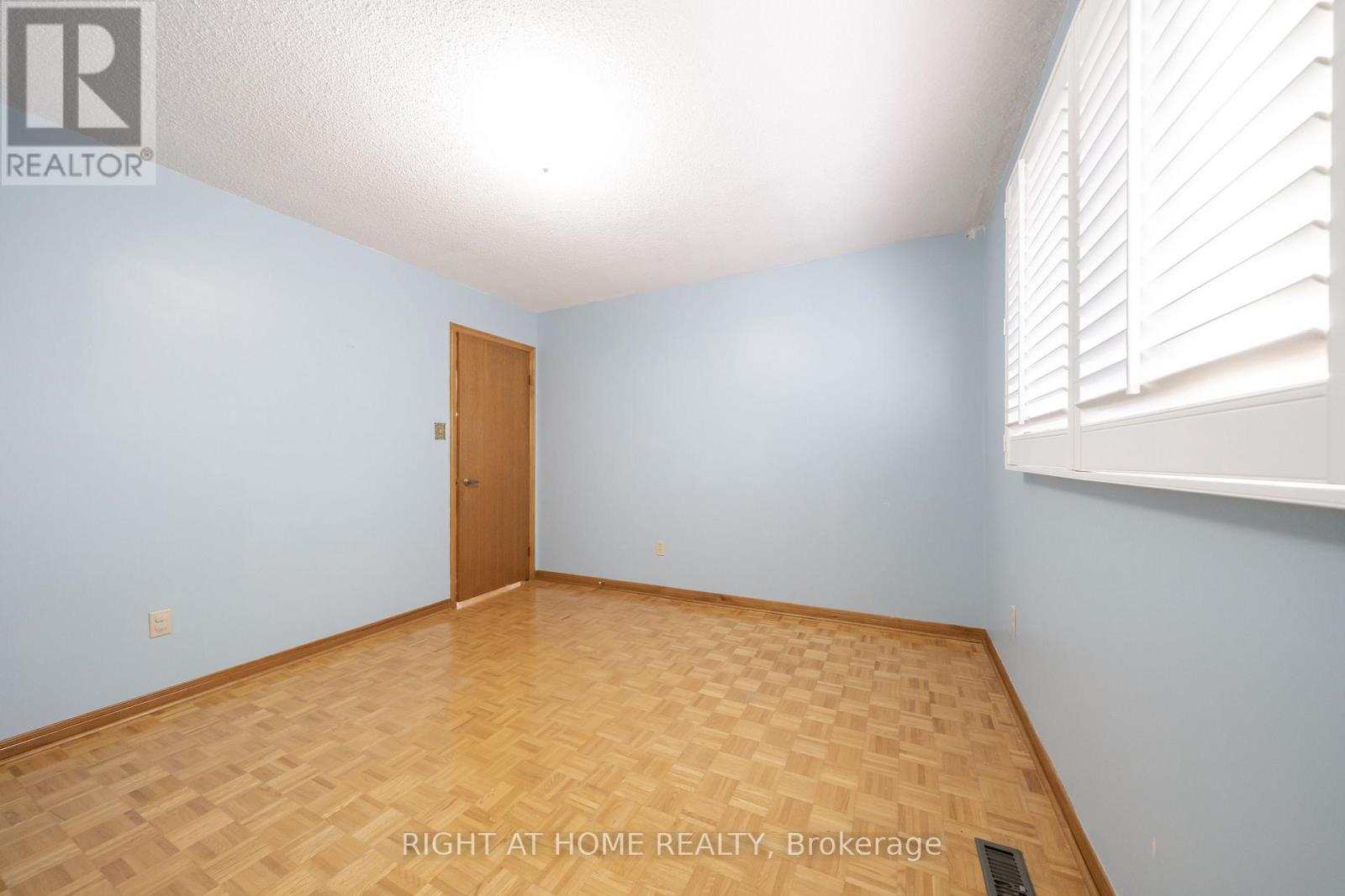 11 Timber Lane, Vaughan, Ontario  L4L 3J6 - Photo 23 - N13649110
