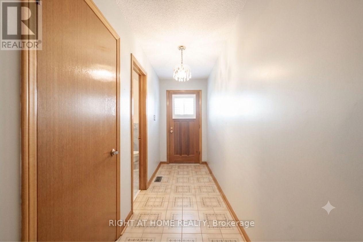 11 Timber Lane, Vaughan, Ontario  L4L 3J6 - Photo 28 - N13649110