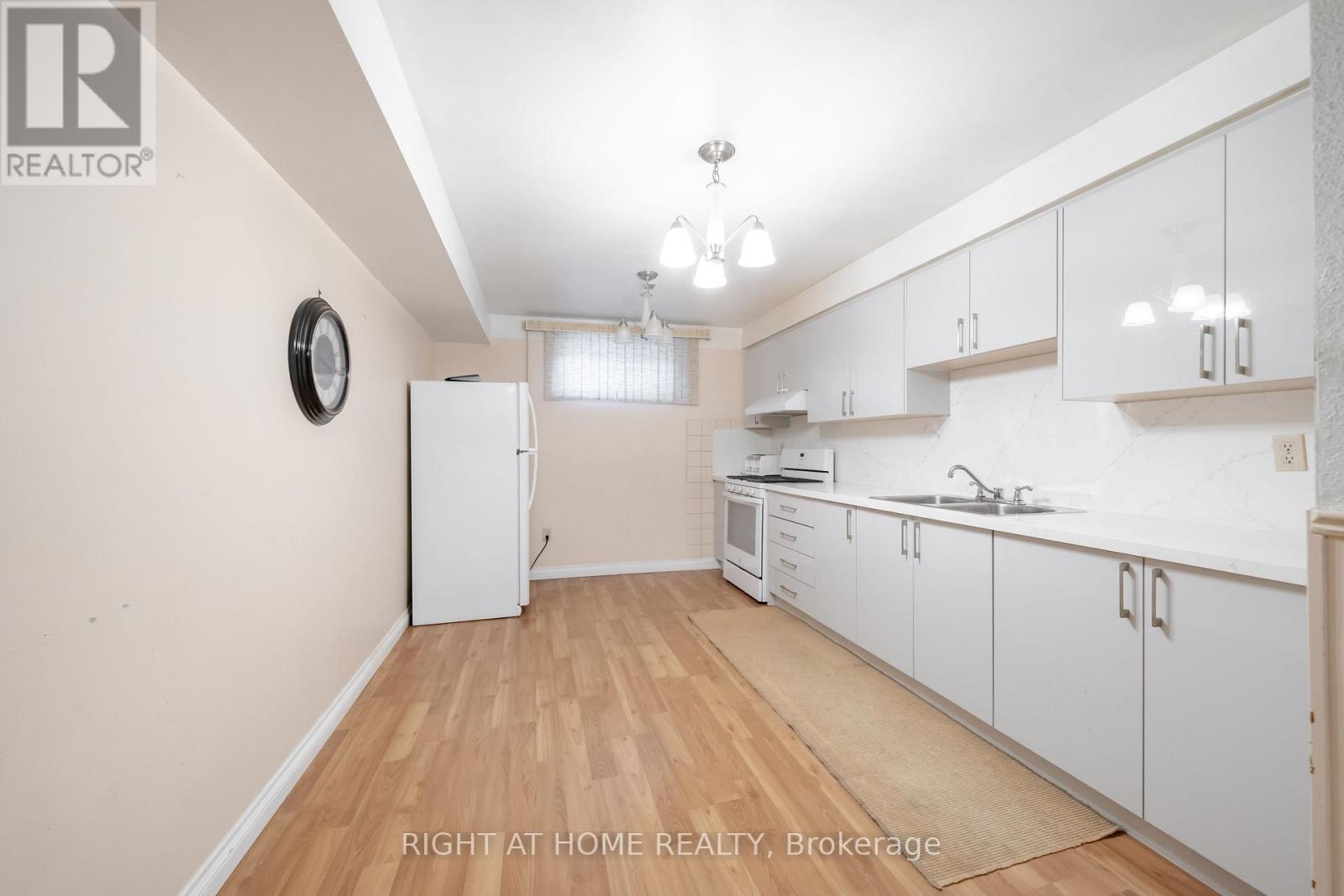 11 Timber Lane, Vaughan, Ontario  L4L 3J6 - Photo 33 - N13649110