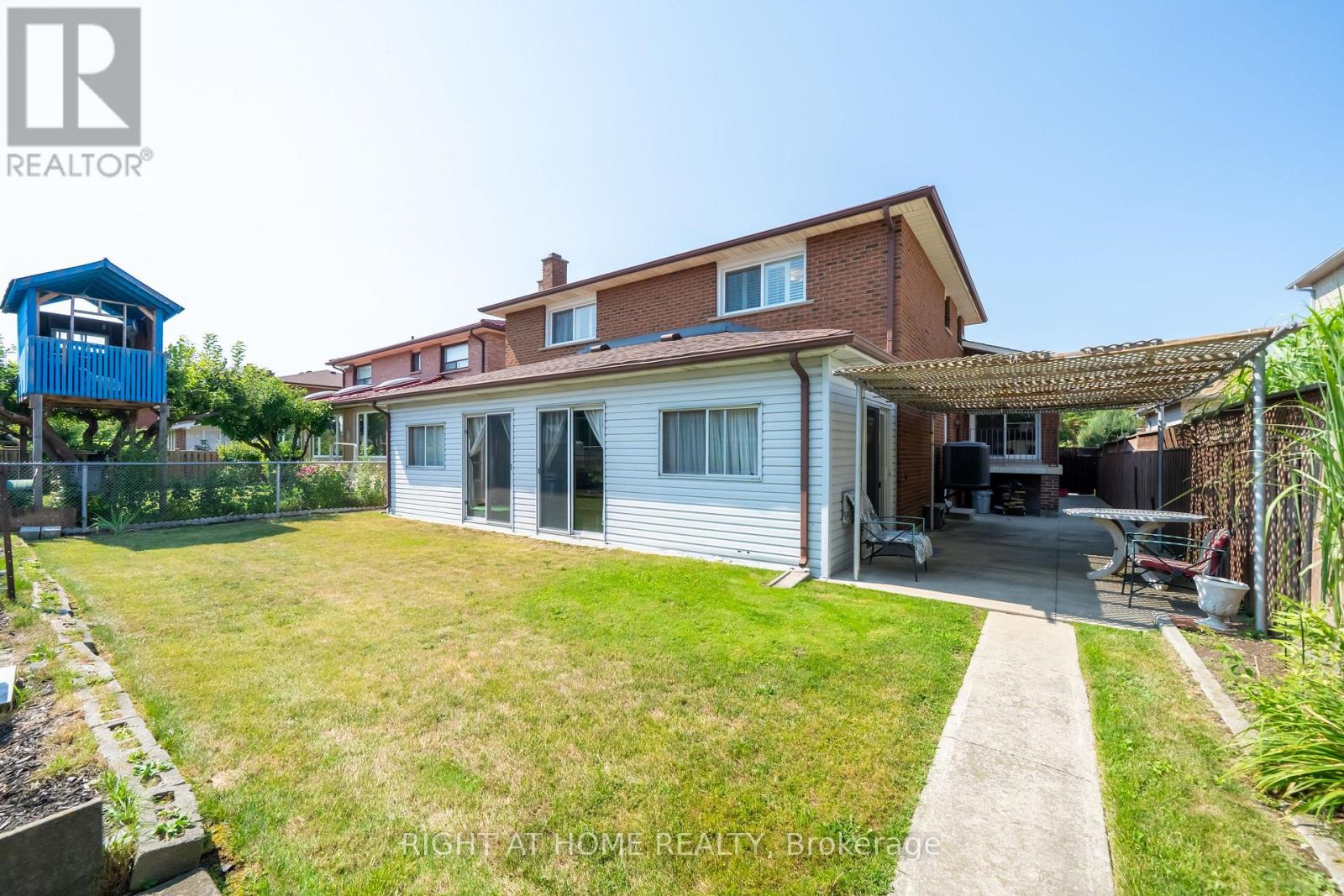 11 Timber Lane, Vaughan, Ontario  L4L 3J6 - Photo 43 - N13649110