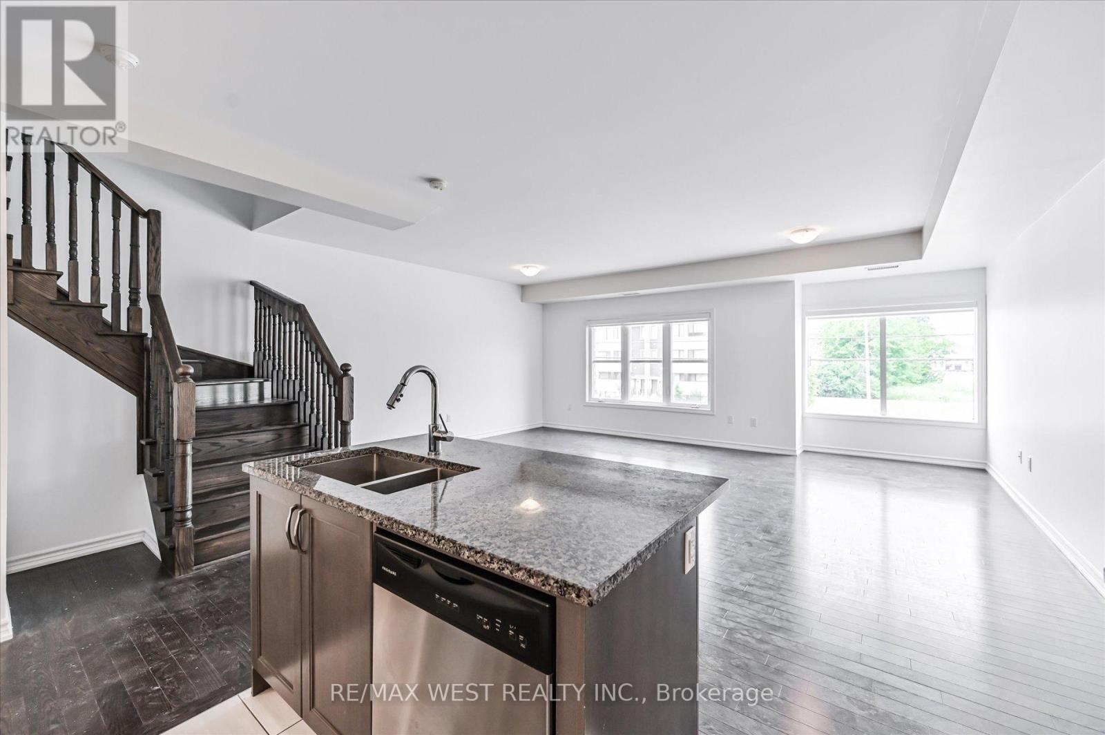 219 - 3865 Major Mackenzie Drive, Vaughan, Ontario  L4H 4P4 - Photo 12 - N13649208