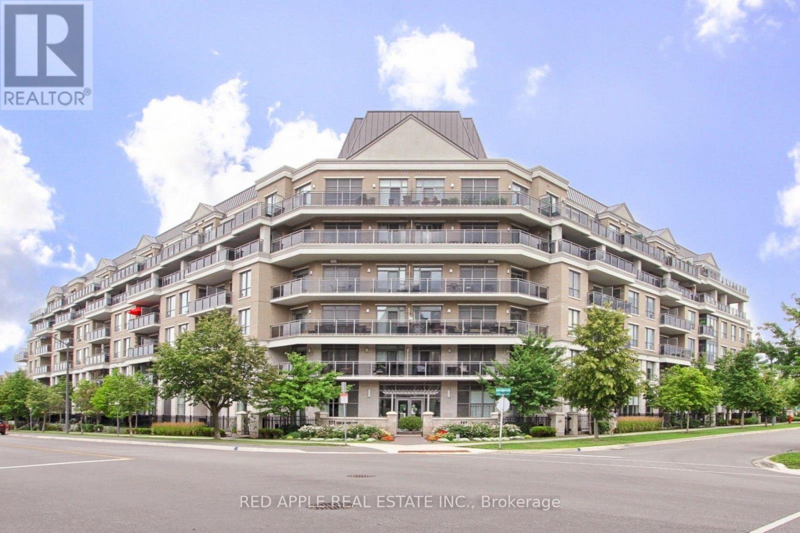 519 - 111 CIVIC SQUARE, Aurora, Ontario