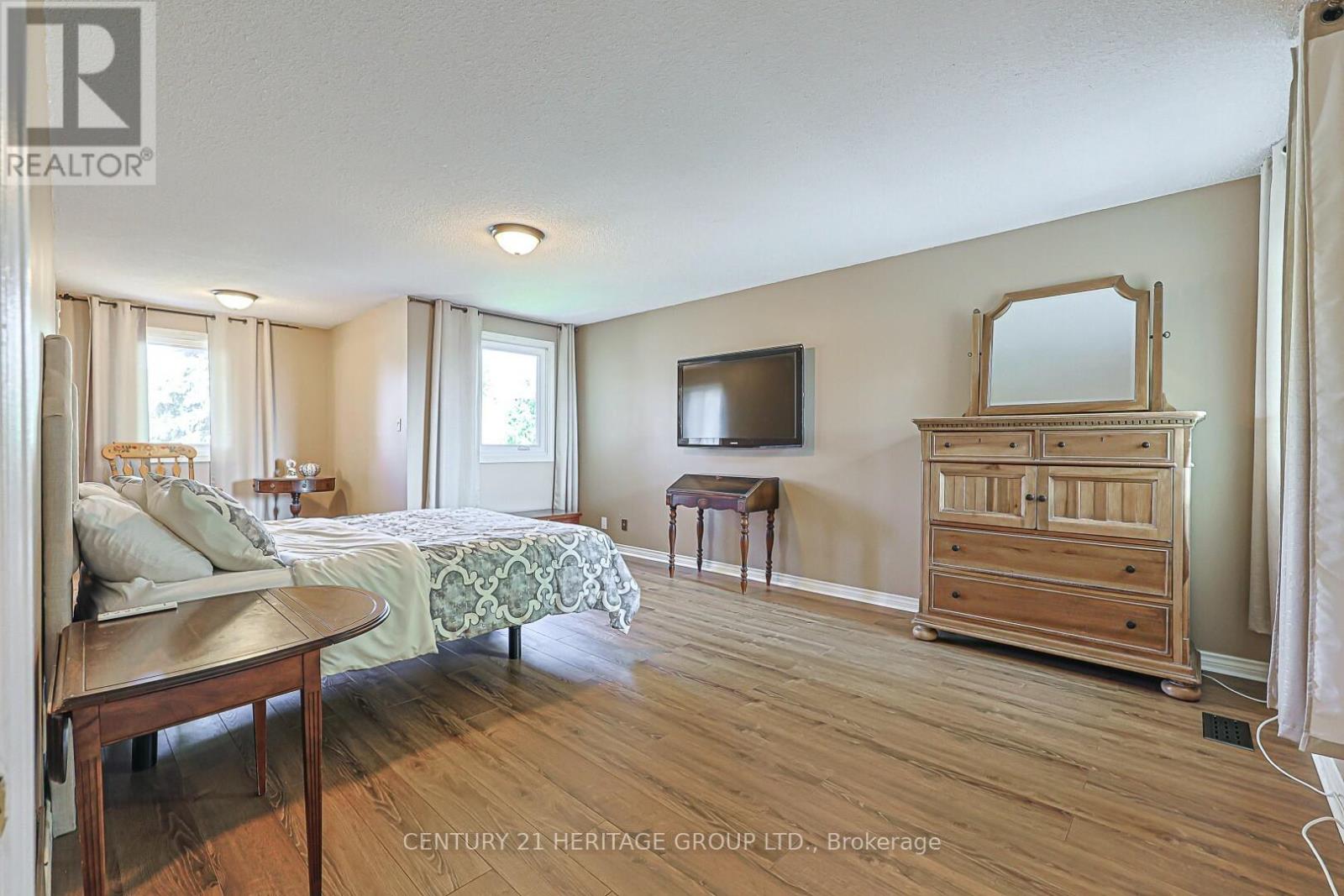 12 Gres Court, Bradford West Gwillimbury, Ontario  L3Z 2S4 - Photo 18 - N13649282