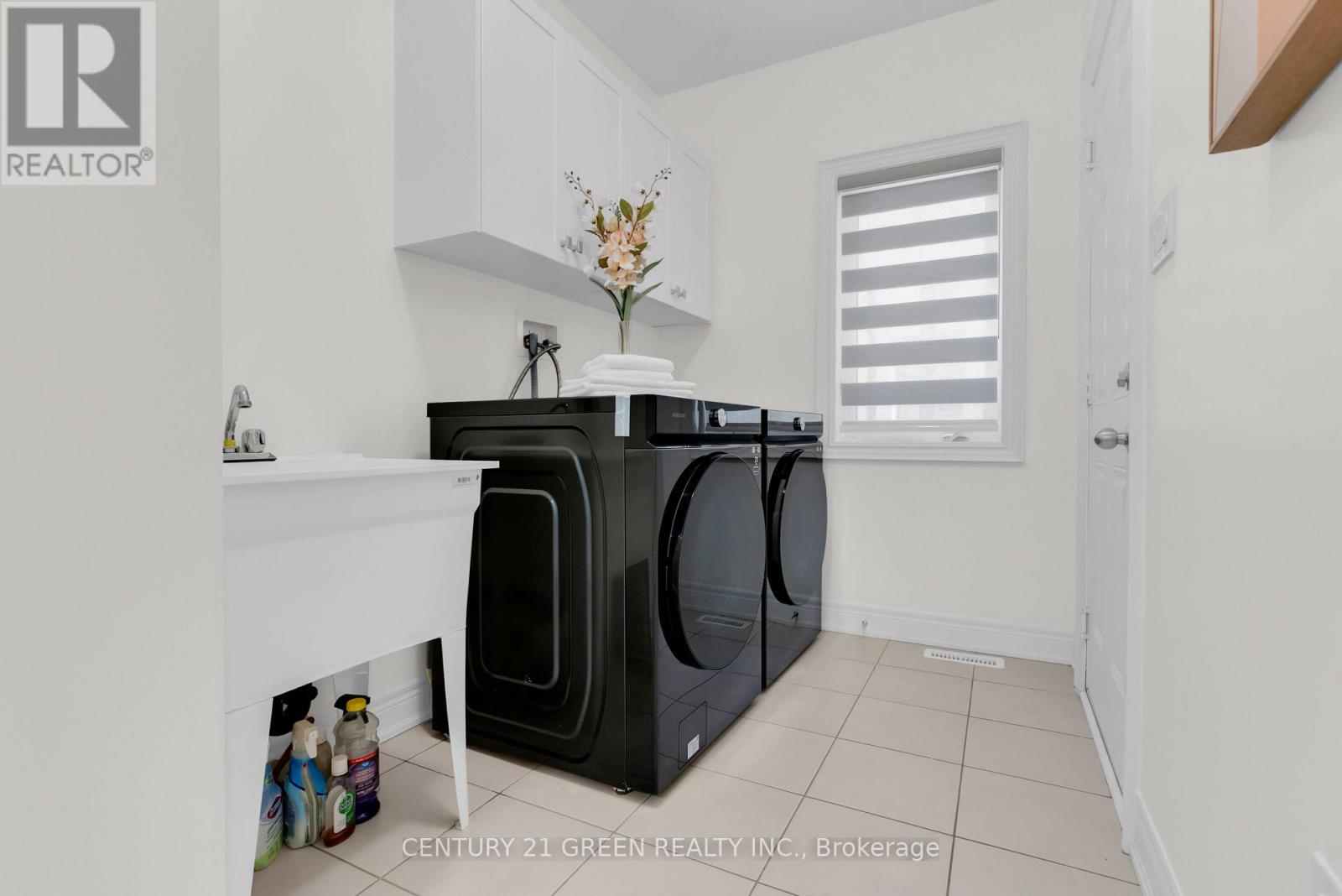 64 Coldwell Bay Circle, Vaughan, Ontario  L4H 5E9 - Photo 23 - N13649312