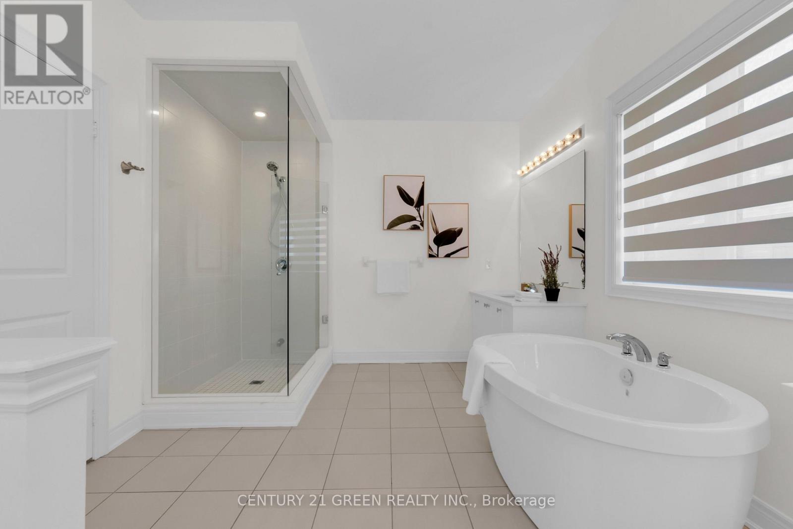 64 Coldwell Bay Circle, Vaughan, Ontario  L4H 5E9 - Photo 29 - N13649312