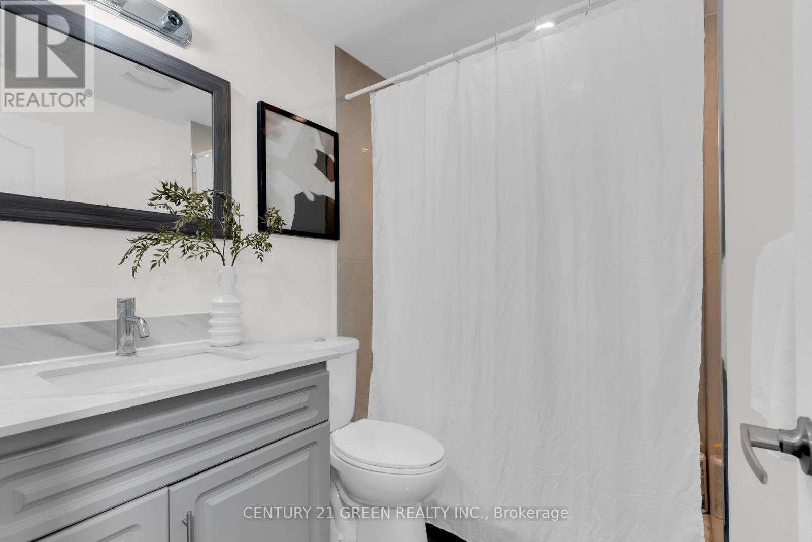64 Coldwell Bay Circle, Vaughan, Ontario  L4H 5E9 - Photo 44 - N13649312