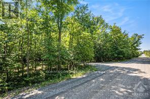 6 Rock Forest Road, Ottawa, Ontario  K0A 1T0 - Photo 4 - X13649108