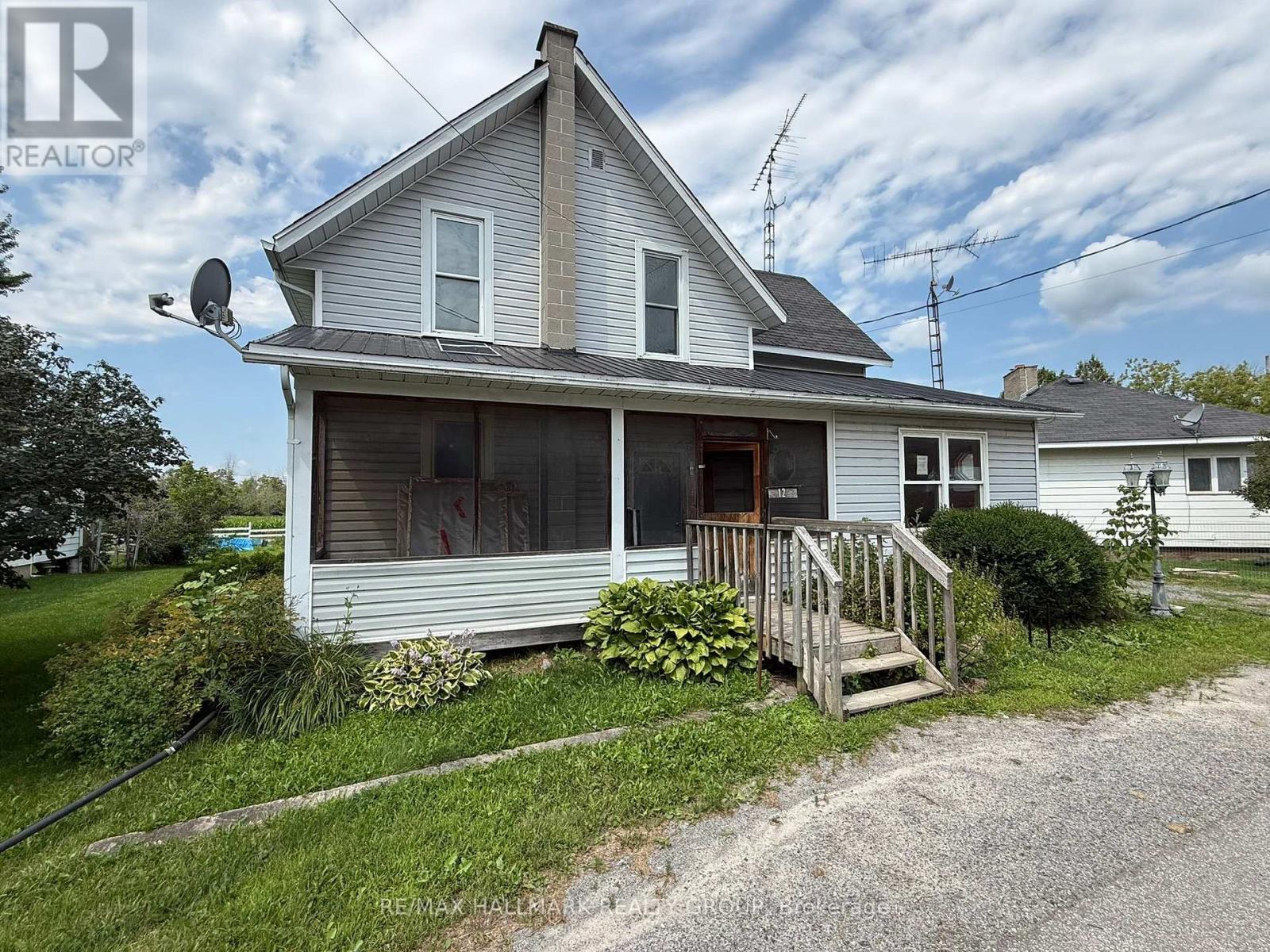 12 CIRCLE DRIVE S, Rideau Lakes, Ontario