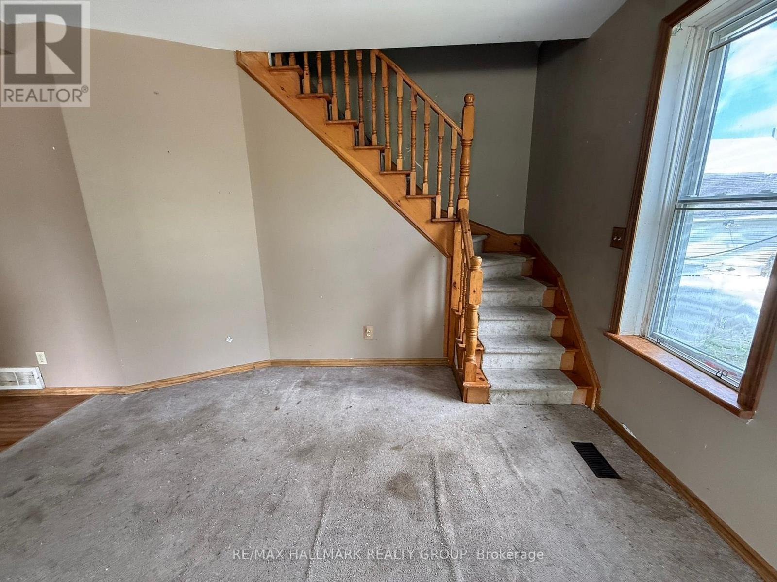 12 Circle Drive S, Rideau Lakes, Ontario  K0G 1E0 - Photo 18 - X13649150