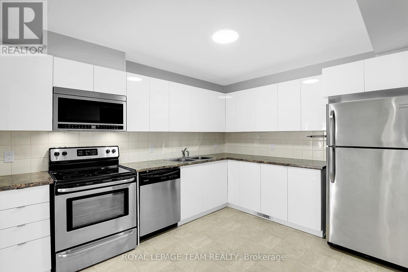 107 Garrity Crescent, Ottawa, Ontario  K2J 3T4 - Photo 15 - X13649246