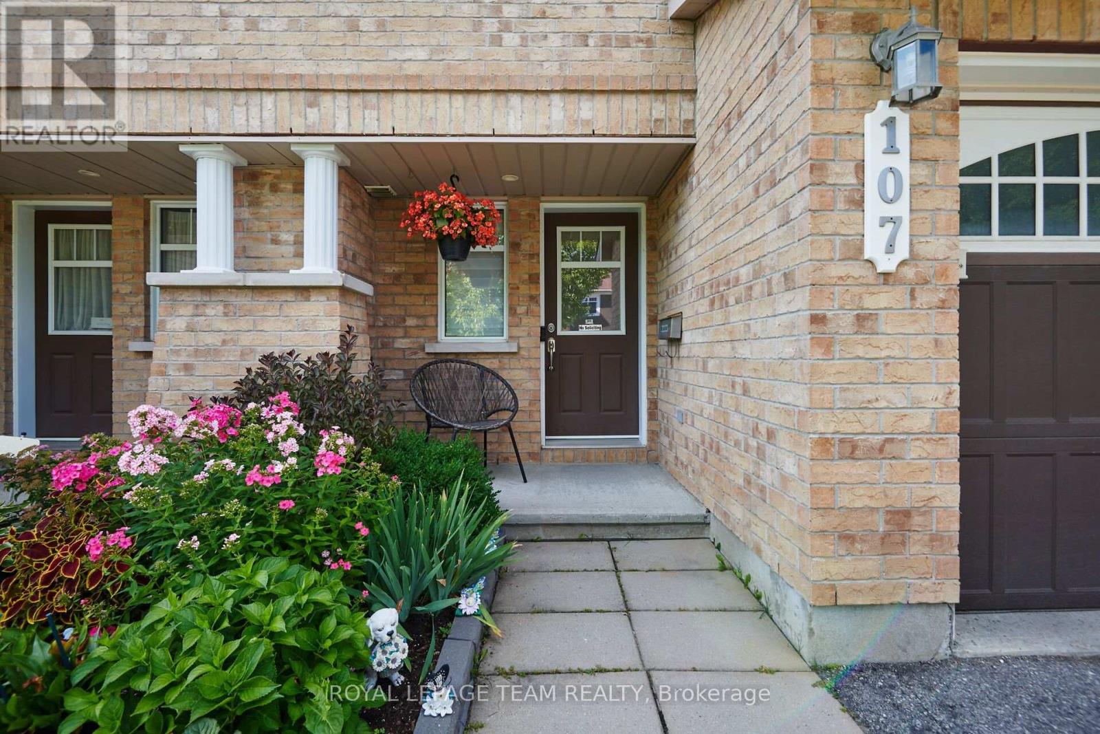107 Garrity Crescent, Ottawa, Ontario  K2J 3T4 - Photo 3 - X13649246