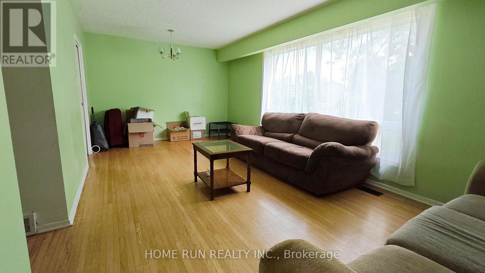 1023 Meadowlands Drive, Ottawa, Ontario  K2C 0K5 - Photo 8 - X13649280
